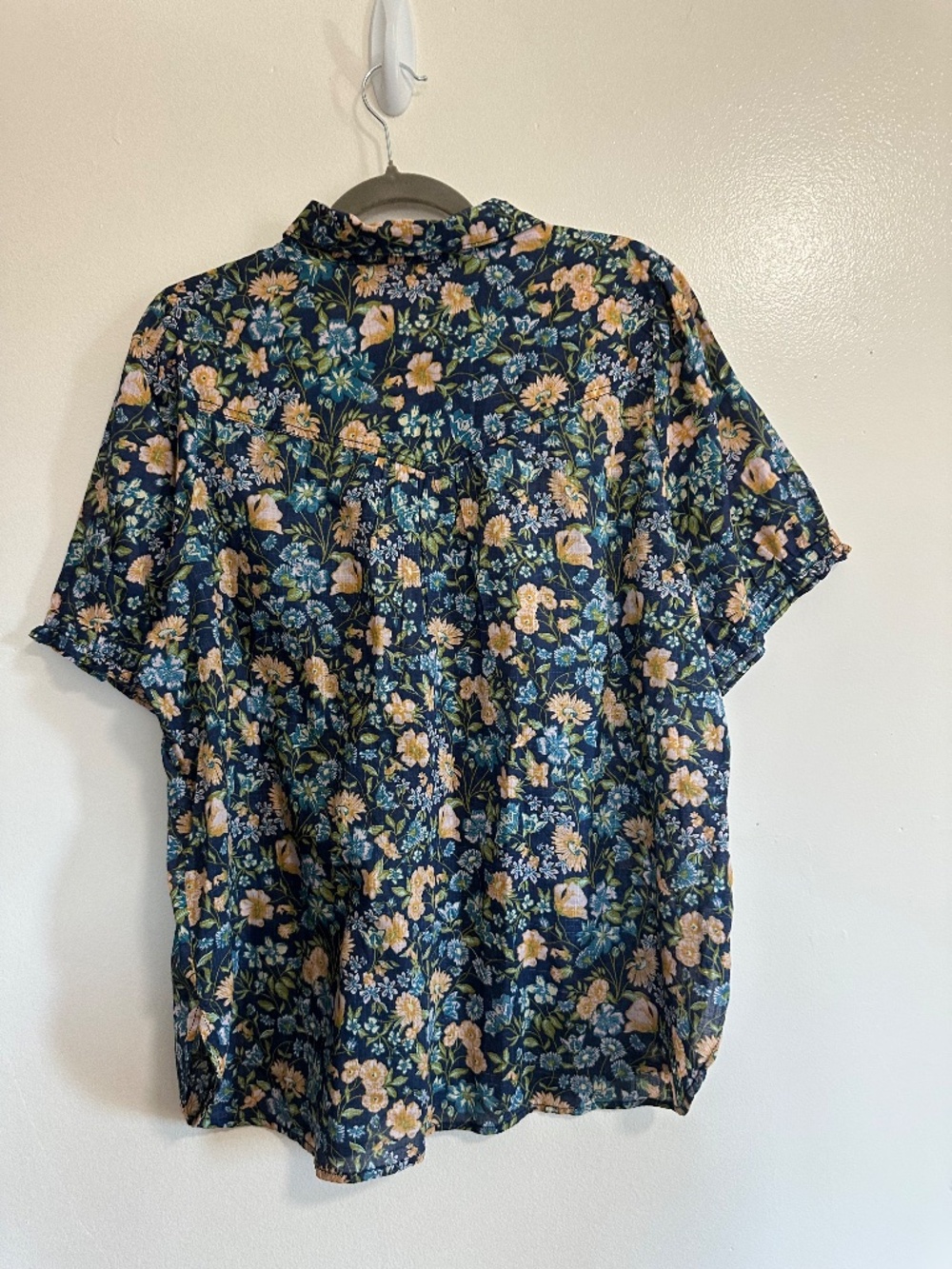 Pilcro The Aly Puff-Sleeve Blouse, Blue Floral, Size XL - Picture 3 of 9